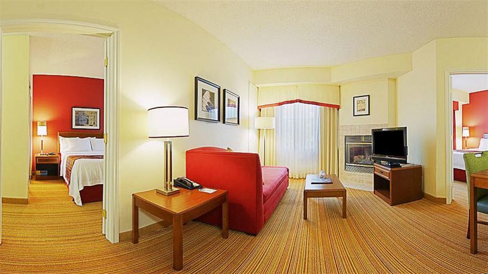 Residence Inn Dallas Park Central Eksteriør billede
