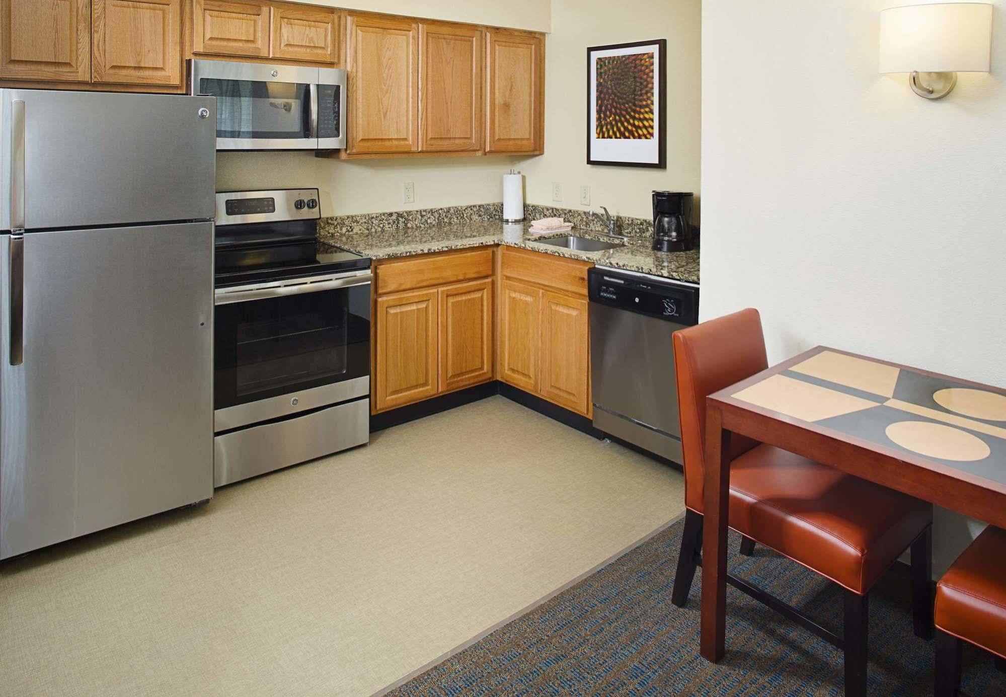 Residence Inn Dallas Park Central Eksteriør billede